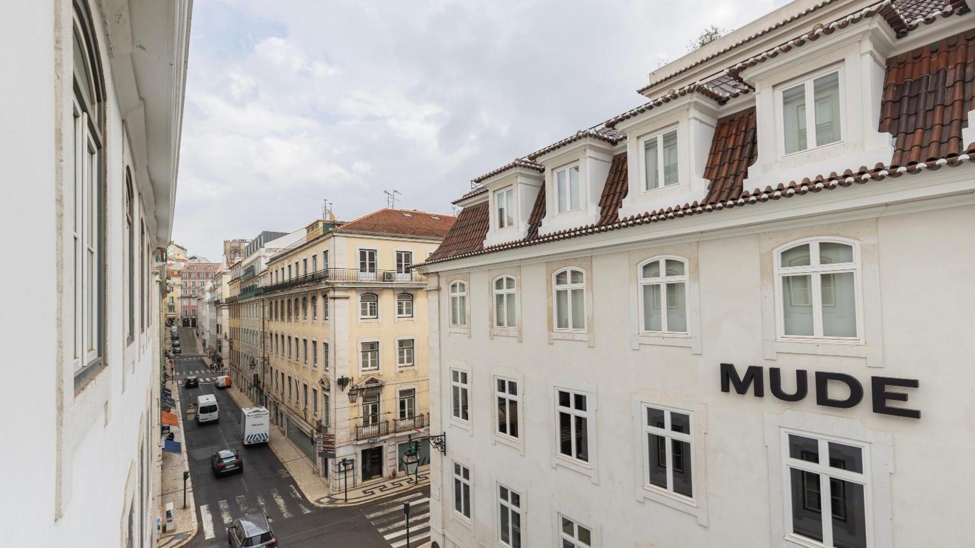 Downtown By The River Apartment By Lovelystay Lisbon Bagian luar foto