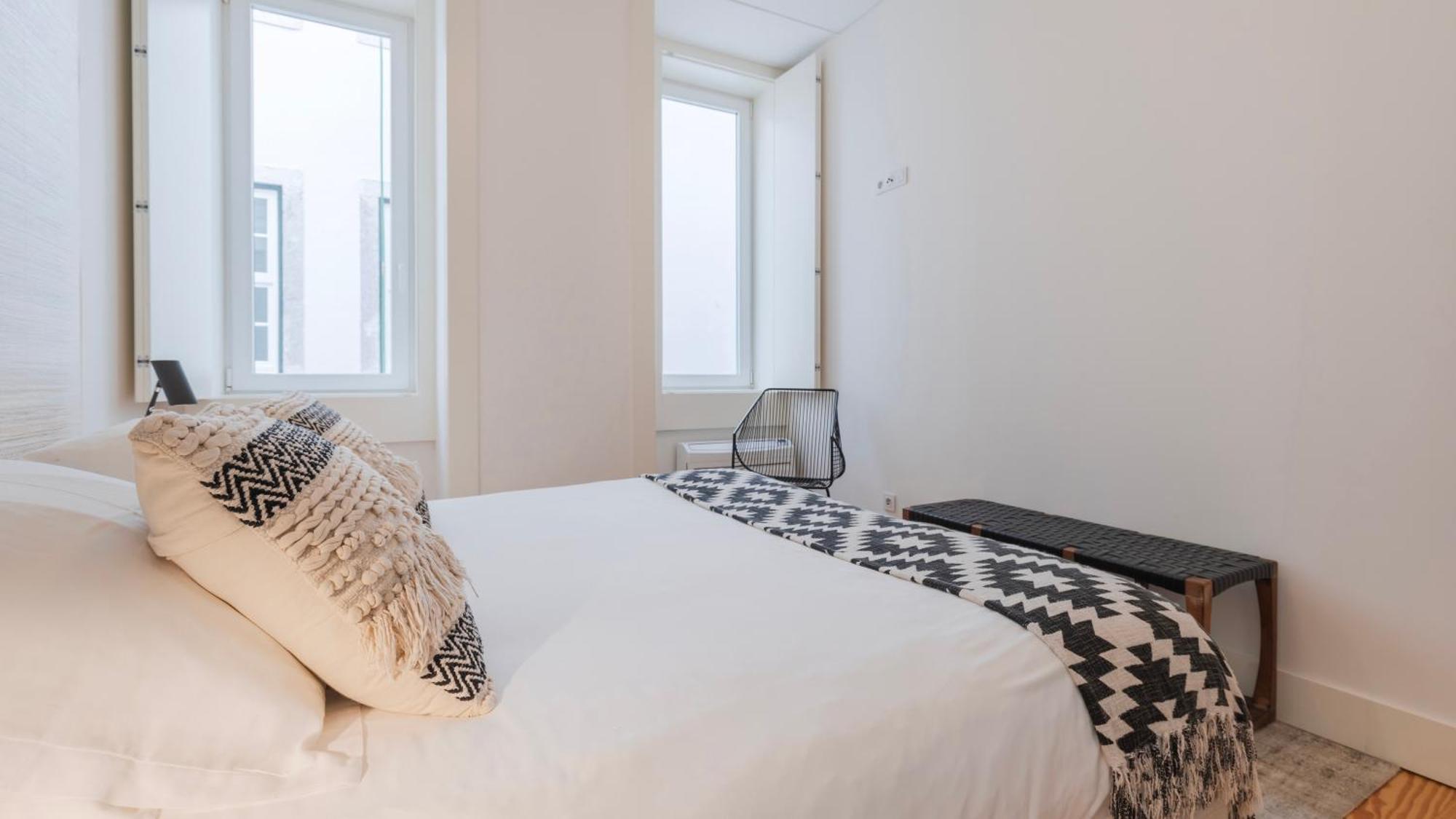 Downtown By The River Apartment By Lovelystay Lisbon Bagian luar foto